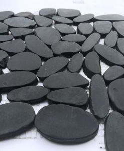 Charcoal Flat Interlocking 12x12 Polished Pebbles
